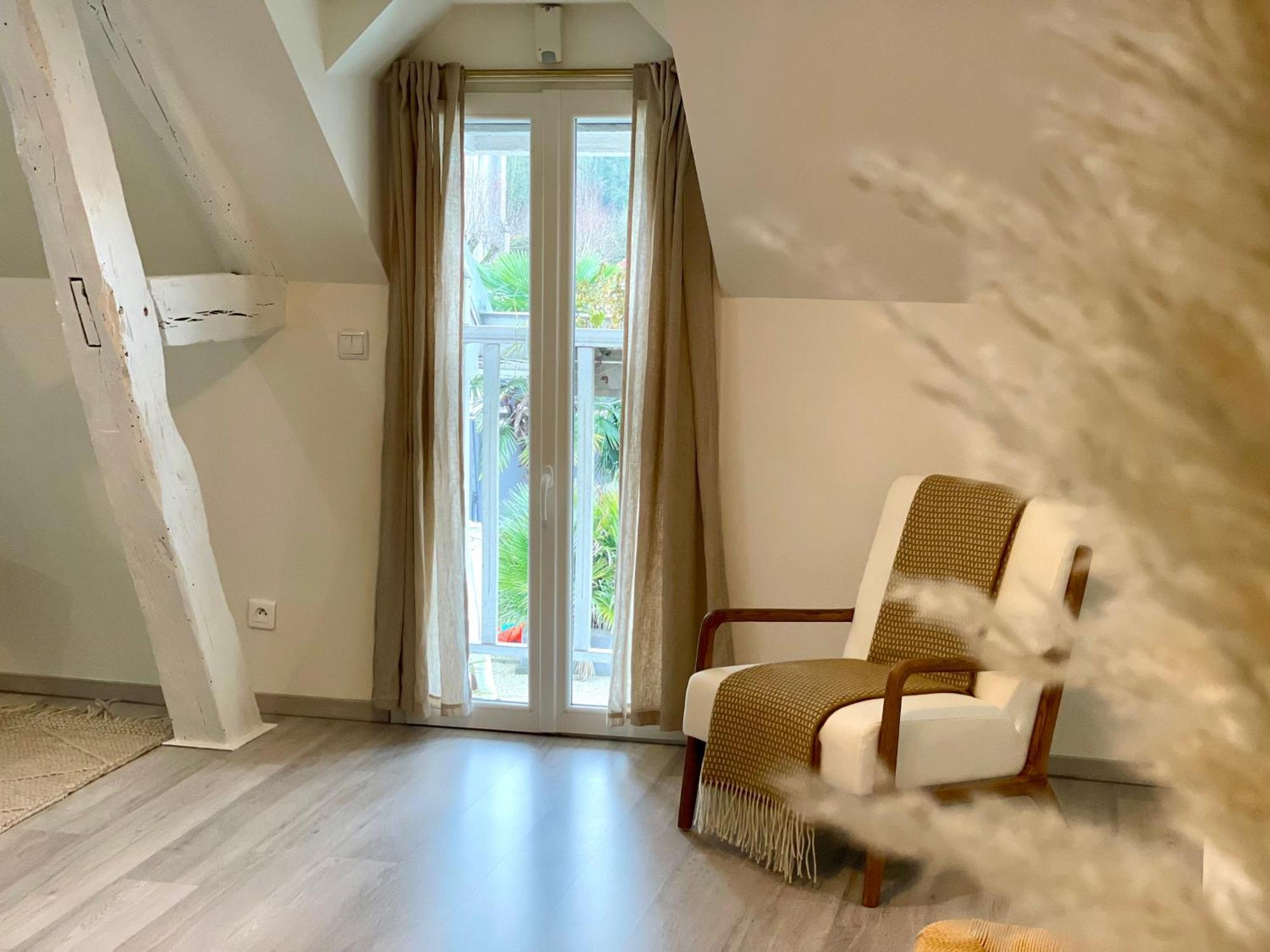 Villa De La Croix - Maison D'Hotes A 4 Minutes De L'A26 Avec Parking Villechetif Экстерьер фото