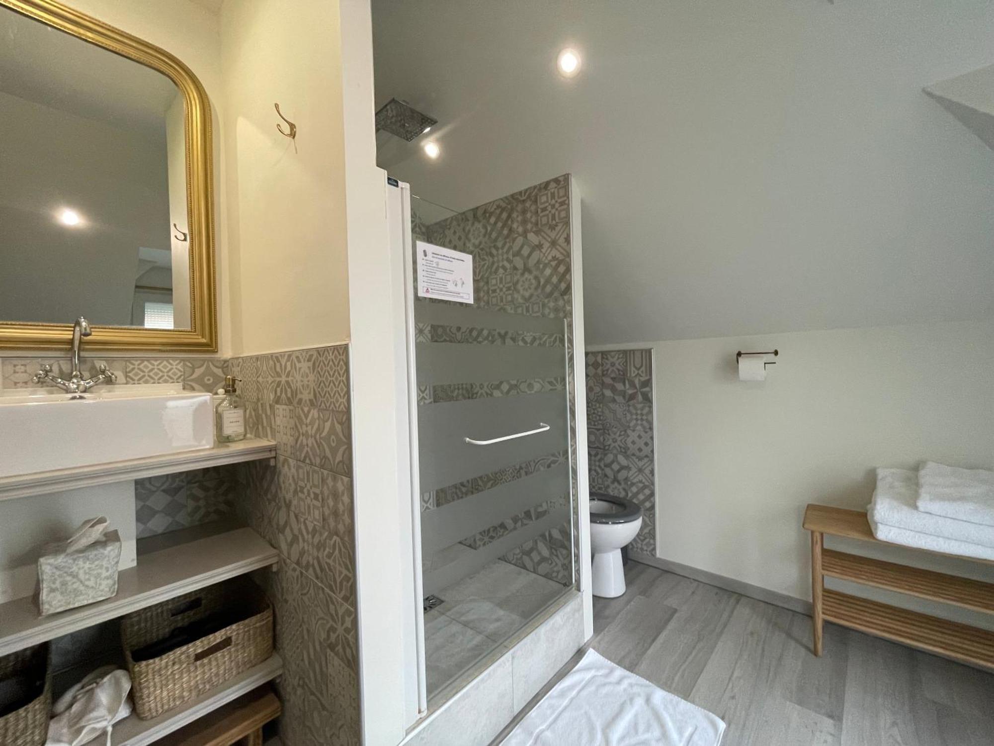 Villa De La Croix - Maison D'Hotes A 4 Minutes De L'A26 Avec Parking Villechetif Экстерьер фото